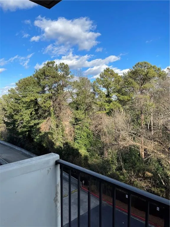 300 Johnson Ferry Road Ne Unit A503, Atlanta, Georgia 30328, 2 Bedrooms Bedrooms, ,2 BathroomsBathrooms,Residential,Sold,300 Johnson Ferry Road Ne Unit A503,6831442