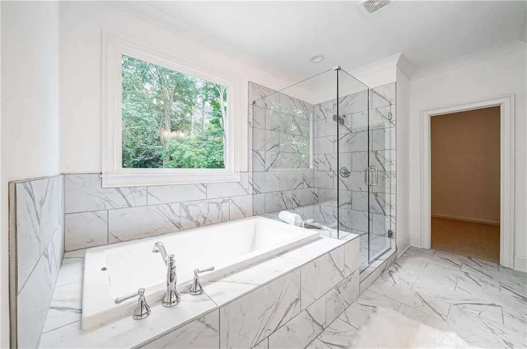 281 Green Hill Road, Sandy Springs, Georgia 30342, 4 Bedrooms Bedrooms, ,3 BathroomsBathrooms,Residential,Sold,281 Green Hill Road,6747189