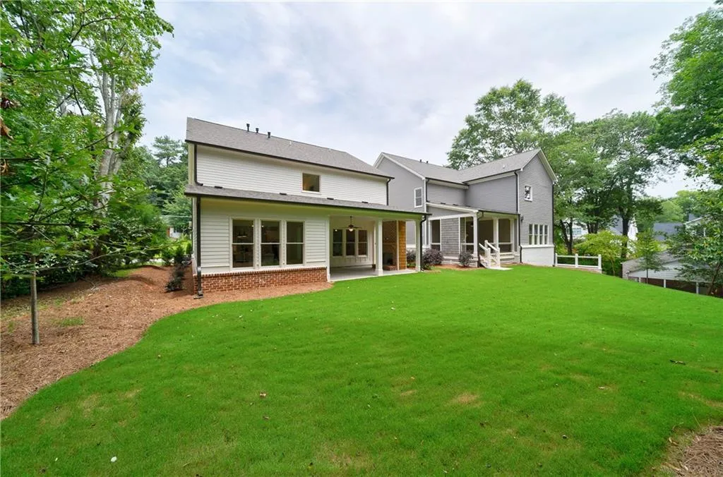 281 Green Hill Road, Sandy Springs, Georgia 30342, 4 Bedrooms Bedrooms, ,3 BathroomsBathrooms,Residential,Sold,281 Green Hill Road,6747189