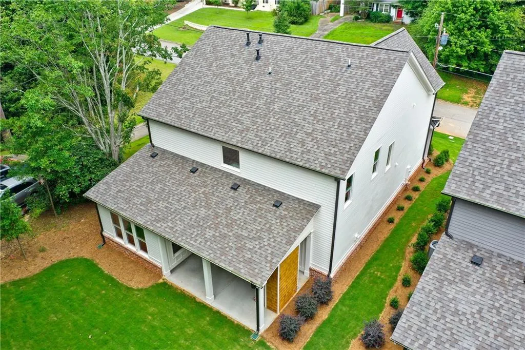 281 Green Hill Road, Sandy Springs, Georgia 30342, 4 Bedrooms Bedrooms, ,3 BathroomsBathrooms,Residential,Sold,281 Green Hill Road,6747189