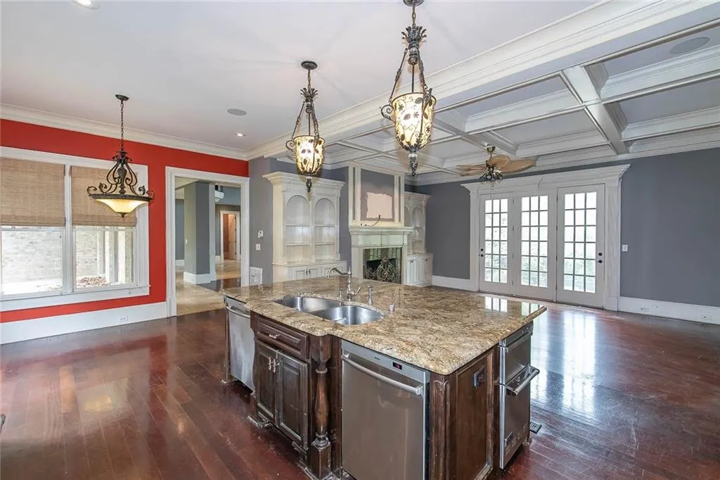 421 Oakmont Place, Sandy Springs, Georgia 30327, 6 Bedrooms Bedrooms, ,7 BathroomsBathrooms,Residential,Sold,421 Oakmont Place,7178917