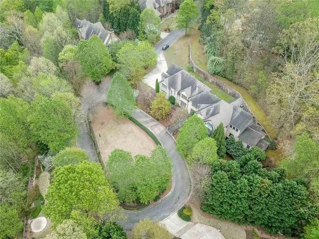 421 Oakmont Place, Sandy Springs, Georgia 30327, 6 Bedrooms Bedrooms, ,7 BathroomsBathrooms,Residential,Sold,421 Oakmont Place,7178917