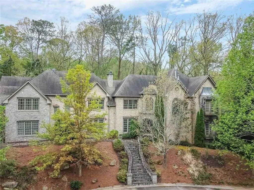 421 Oakmont Place, Sandy Springs, Georgia 30327, 6 Bedrooms Bedrooms, ,7 BathroomsBathrooms,Residential,Sold,421 Oakmont Place,7178917