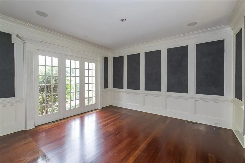 421 Oakmont Place, Sandy Springs, Georgia 30327, 6 Bedrooms Bedrooms, ,7 BathroomsBathrooms,Residential,Sold,421 Oakmont Place,7178917