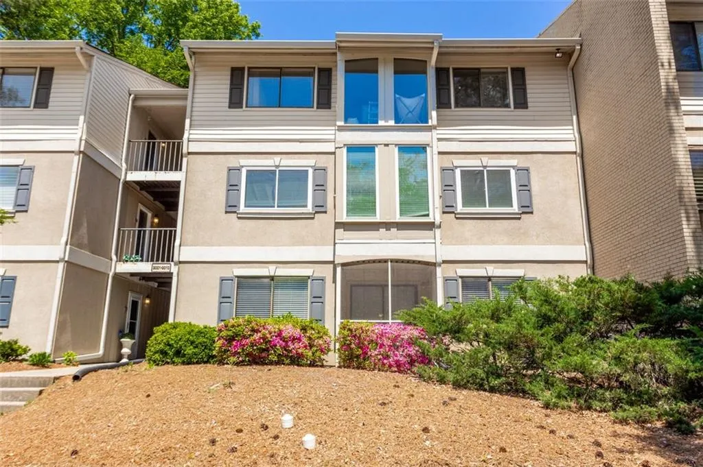 3002 Wingate Way Unit #3002, Atlanta, Georgia 30350, 1 Bedroom Bedrooms, ,1 BathroomBathrooms,Residential,Sold,3002 Wingate Way Unit #3002,6874054