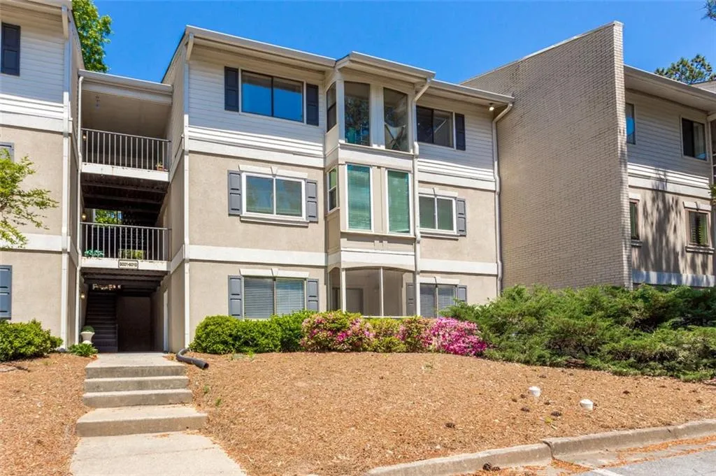 3002 Wingate Way Unit #3002, Atlanta, Georgia 30350, 1 Bedroom Bedrooms, ,1 BathroomBathrooms,Residential,Sold,3002 Wingate Way Unit #3002,6874054