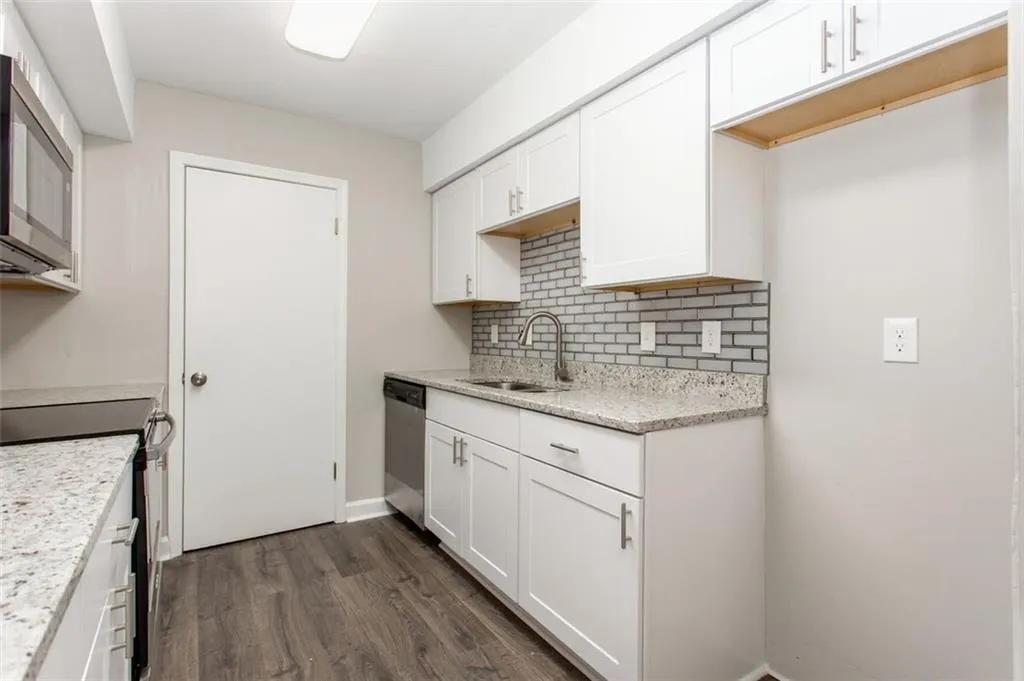 3002 Wingate Way Unit #3002, Atlanta, Georgia 30350, 1 Bedroom Bedrooms, ,1 BathroomBathrooms,Residential,Sold,3002 Wingate Way Unit #3002,6874054