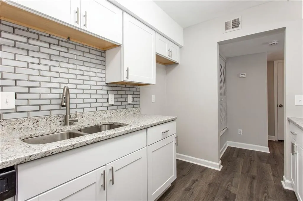 3002 Wingate Way Unit #3002, Atlanta, Georgia 30350, 1 Bedroom Bedrooms, ,1 BathroomBathrooms,Residential,Sold,3002 Wingate Way Unit #3002,6874054