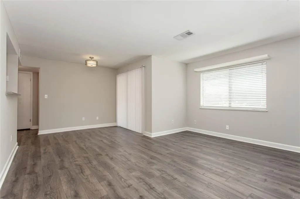3002 Wingate Way Unit #3002, Atlanta, Georgia 30350, 1 Bedroom Bedrooms, ,1 BathroomBathrooms,Residential,Sold,3002 Wingate Way Unit #3002,6874054