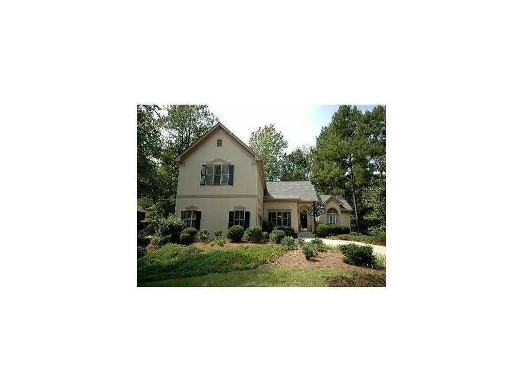 125 Bayvale Court Ne, Sandy Springs, Georgia 30328, 5 Bedrooms Bedrooms, ,4 BathroomsBathrooms,Residential,Sold,125 Bayvale Court Ne,5664383