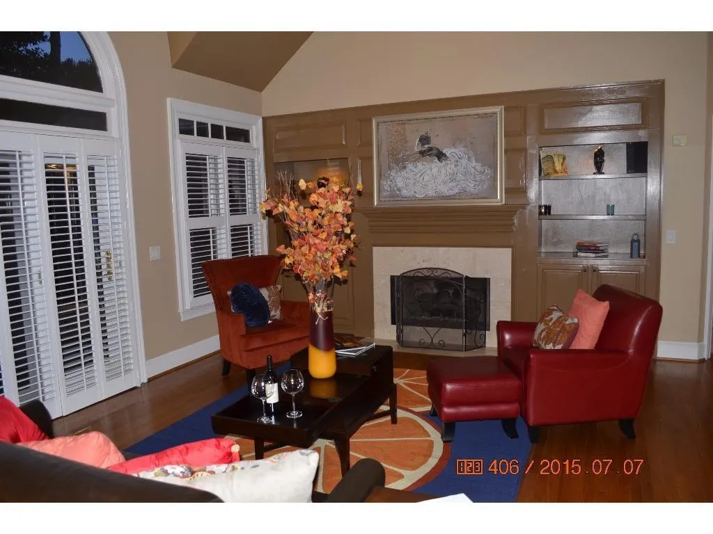 125 Bayvale Court Ne, Sandy Springs, Georgia 30328, 5 Bedrooms Bedrooms, ,4 BathroomsBathrooms,Residential,Sold,125 Bayvale Court Ne,5664383