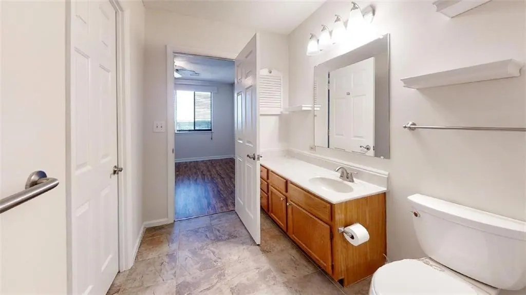 300 Johnson Ferry Road Ne Unit B1002, Sandy Springs, Georgia 30328, 1 Bedroom Bedrooms, ,1 BathroomBathrooms,Residential,Sold,300 Johnson Ferry Road Ne Unit B1002,7130464 300 Johnson Ferry Road Ne Unit B1002, Sandy Springs, Georgia 30328, 1 Bedroom Bedrooms, ,1 BathroomBathrooms,Residential,Sold,300 Johnson Ferry Road Ne Unit B1002,7130464