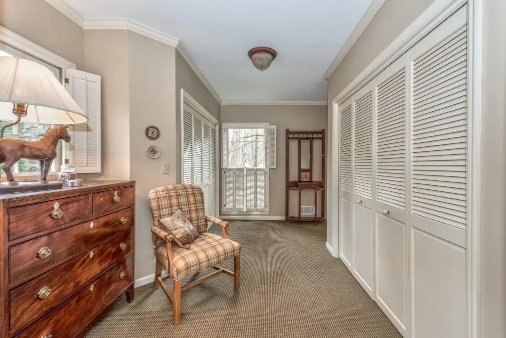 1120 Huntcliff, Sandy Springs, Georgia 30350, 3 Bedrooms Bedrooms, ,4 BathroomsBathrooms,Residential,Sold,1120 Huntcliff,5642082