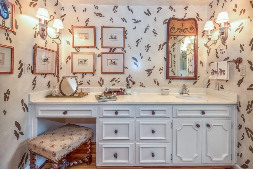 1120 Huntcliff, Sandy Springs, Georgia 30350, 3 Bedrooms Bedrooms, ,4 BathroomsBathrooms,Residential,Sold,1120 Huntcliff,5642082