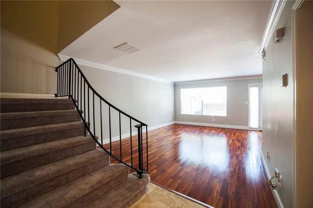 6980 Roswell Road Unit J7, Atlanta, Georgia 30328, 2 Bedrooms Bedrooms, ,1 BathroomBathrooms,Residential,Sold,6980 Roswell Road Unit J7,5697495