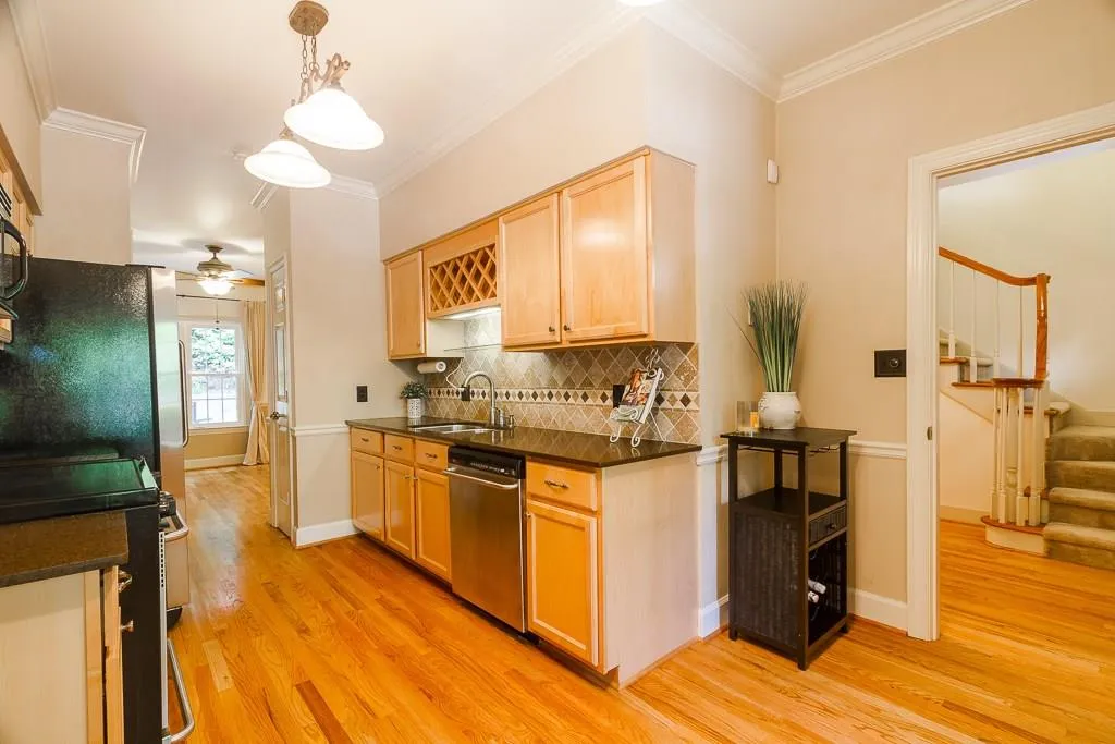 1160 Windsor Parkway Unit 12, Atlanta, Georgia 30319, 2 Bedrooms Bedrooms, ,2 BathroomsBathrooms,Residential,Sold,1160 Windsor Parkway Unit 12,5861881
