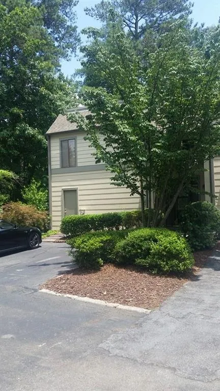 50 Forrest Place Unit 50, Sandy Springs, Georgia 30328, 3 Bedrooms Bedrooms, ,3 BathroomsBathrooms,Residential,Sold,50 Forrest Place Unit 50,5751620