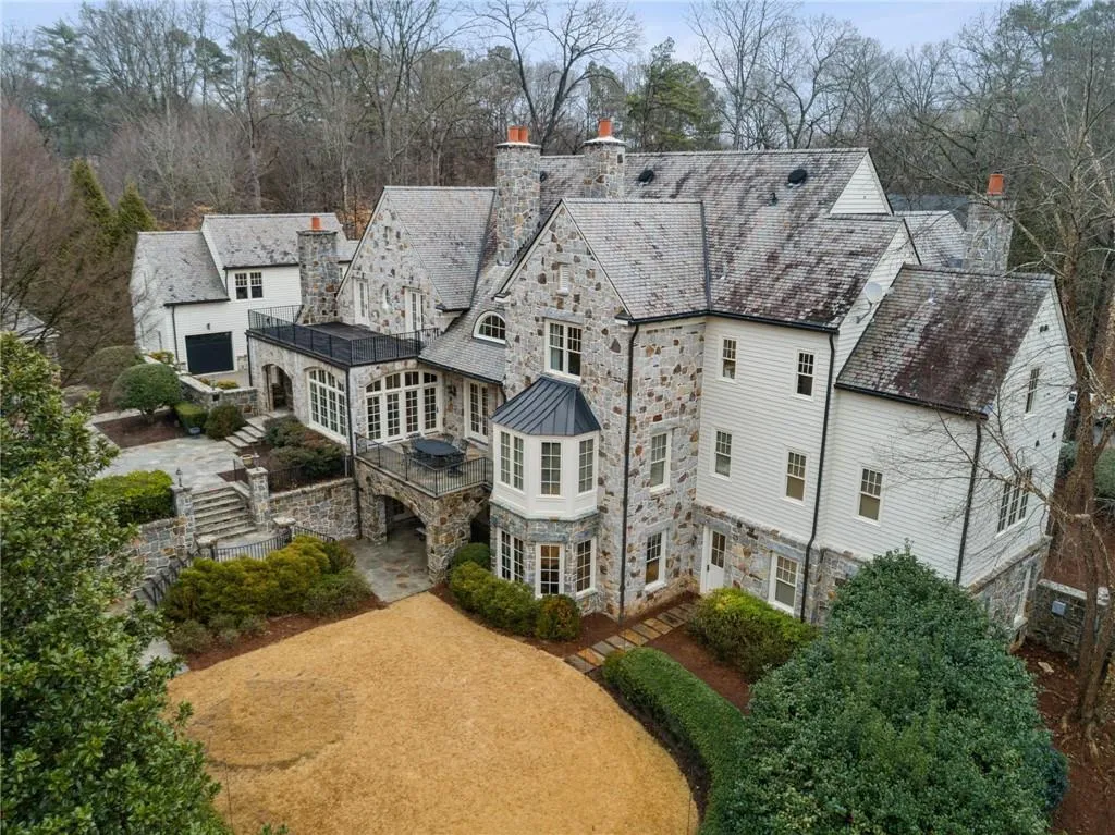 3474 Nancy Creek Road Nw, Atlanta, Georgia 30327, 8 Bedrooms Bedrooms, 0 ,9 BathroomsBathrooms,Residential,For Sale,3474 Nancy Creek Road Nw,7715246