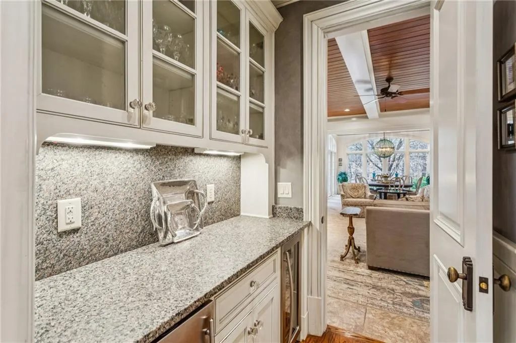 3474 Nancy Creek Road Nw, Atlanta, Georgia 30327, 8 Bedrooms Bedrooms, 0 ,9 BathroomsBathrooms,Residential,For Sale,3474 Nancy Creek Road Nw,7715246