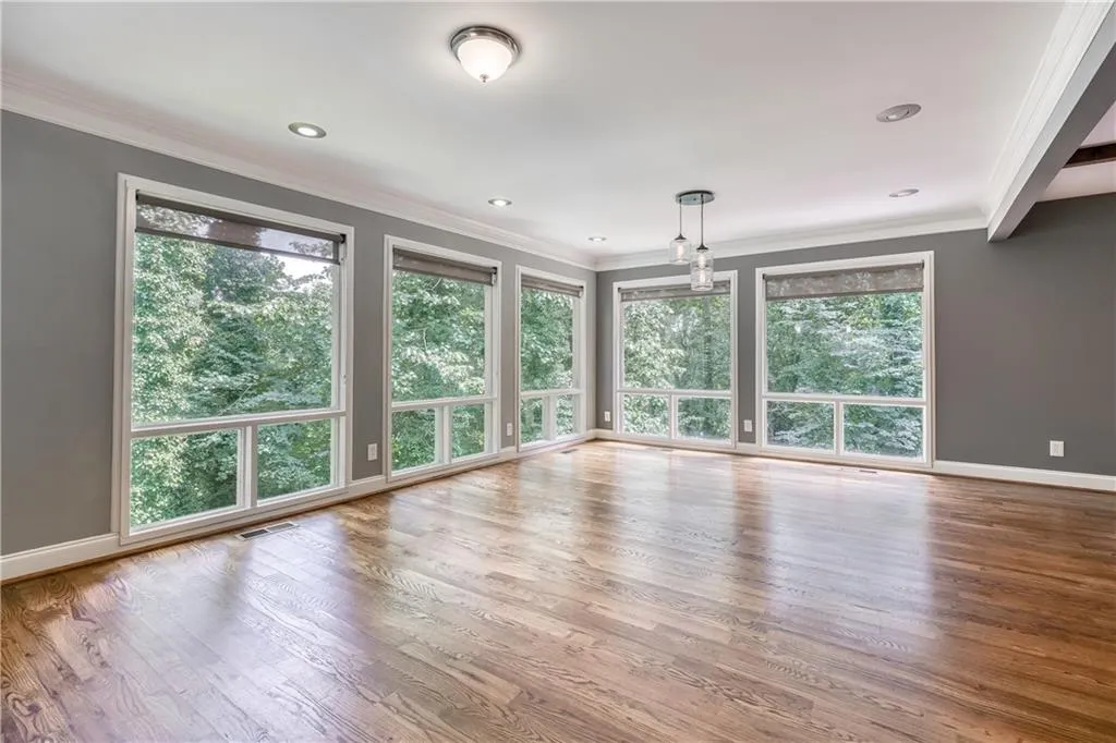 5583 Benton Woods Drive, Atlanta, Georgia 30342, 4 Bedrooms Bedrooms, ,3 BathroomsBathrooms,Residential,Sold,5583 Benton Woods Drive,6907158