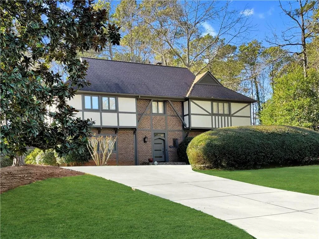 715 Weatherly Lane, Atlanta, Georgia 30328, 5 Bedrooms Bedrooms, ,4 BathroomsBathrooms,Residential,Sold,715 Weatherly Lane,7351280 715 Weatherly Lane, Atlanta, Georgia 30328, 5 Bedrooms Bedrooms, ,4 BathroomsBathrooms,Residential,Sold,715 Weatherly Lane,7351280