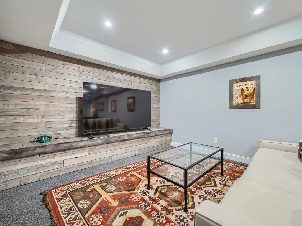 715 Weatherly Lane, Atlanta, Georgia 30328, 5 Bedrooms Bedrooms, ,4 BathroomsBathrooms,Residential,Sold,715 Weatherly Lane,7351280