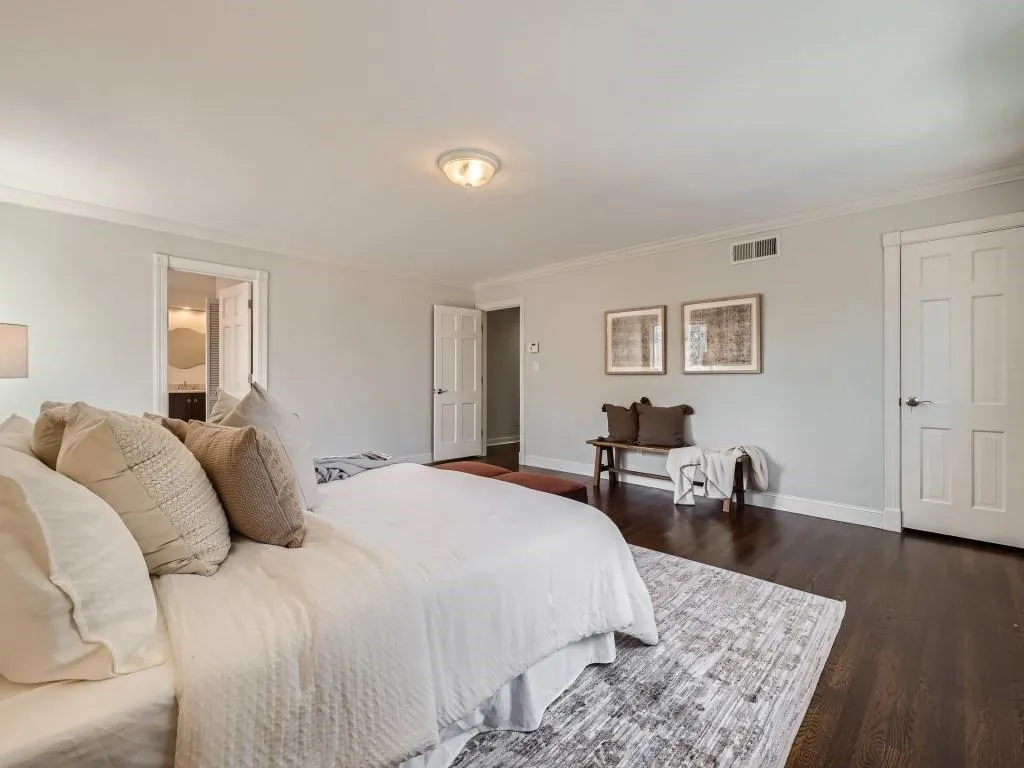 715 Weatherly Lane, Atlanta, Georgia 30328, 5 Bedrooms Bedrooms, ,4 BathroomsBathrooms,Residential,Sold,715 Weatherly Lane,7351280