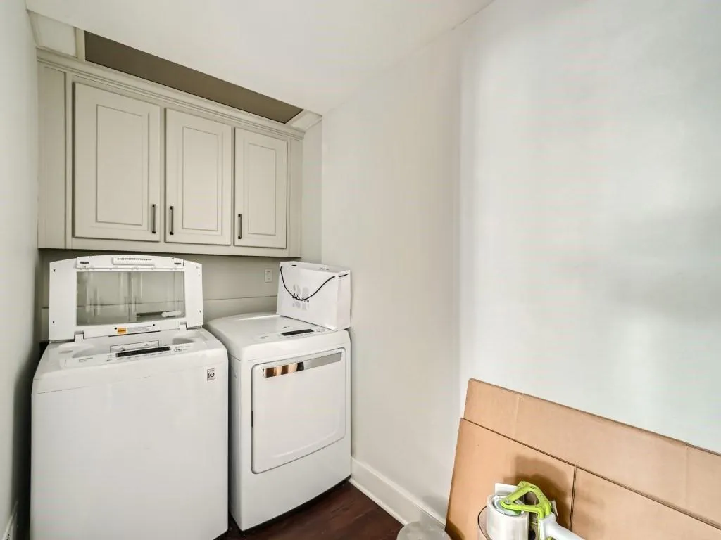 715 Weatherly Lane, Atlanta, Georgia 30328, 5 Bedrooms Bedrooms, ,4 BathroomsBathrooms,Residential,Sold,715 Weatherly Lane,7351280