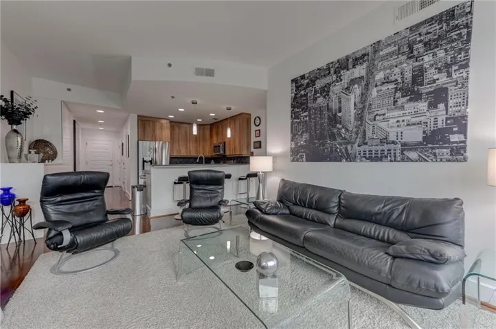 1080 Peachtree Street Ne Unit 905, Atlanta, Georgia 30309