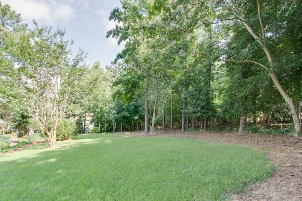 440 Tavern Circle, Sandy Springs, Georgia 30350, 4 Bedrooms Bedrooms, ,4 BathroomsBathrooms,Residential,Sold,440 Tavern Circle,6038465