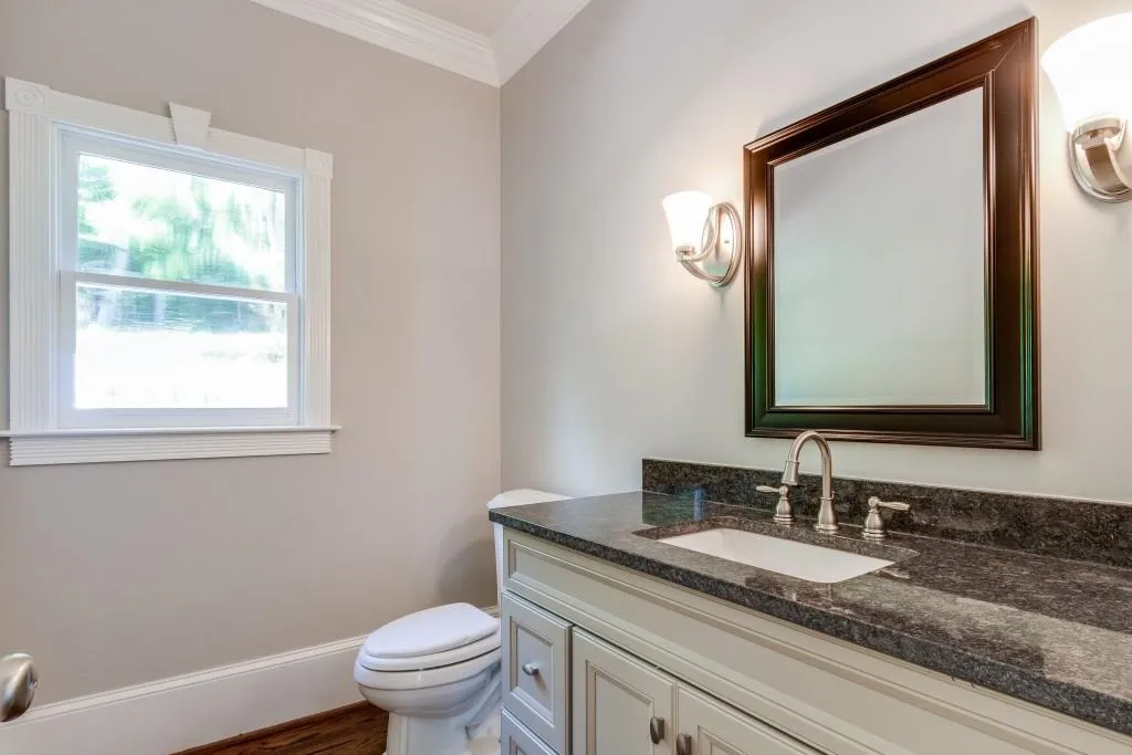 440 Tavern Circle, Sandy Springs, Georgia 30350, 4 Bedrooms Bedrooms, ,4 BathroomsBathrooms,Residential,Sold,440 Tavern Circle,6038465