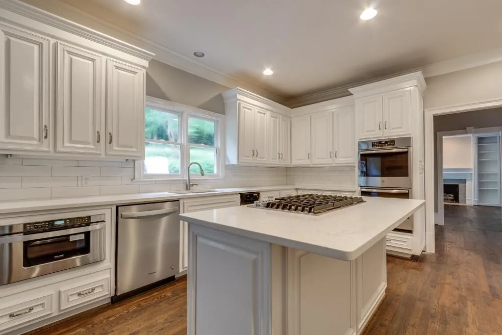 440 Tavern Circle, Sandy Springs, Georgia 30350, 4 Bedrooms Bedrooms, ,4 BathroomsBathrooms,Residential,Sold,440 Tavern Circle,6038465