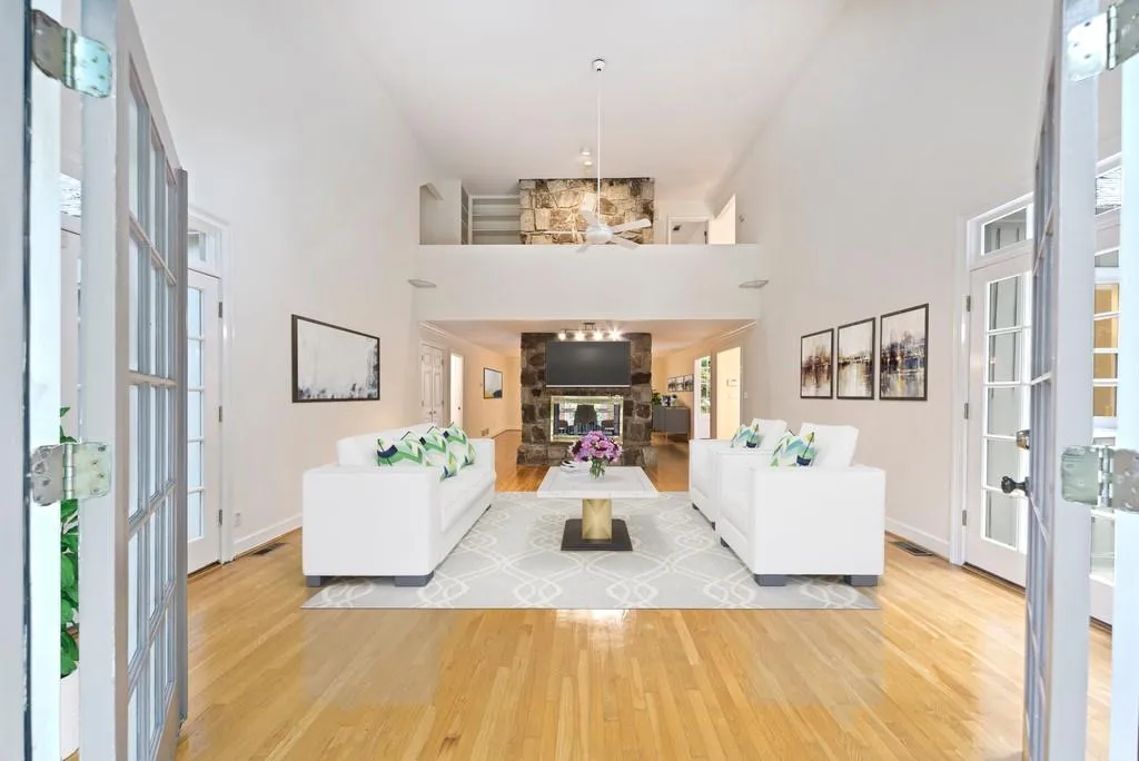 130 River North Drive Nw, Atlanta, Georgia 30328, 6 Bedrooms Bedrooms, ,4 BathroomsBathrooms,Residential,Sold,130 River North Drive Nw,6758890