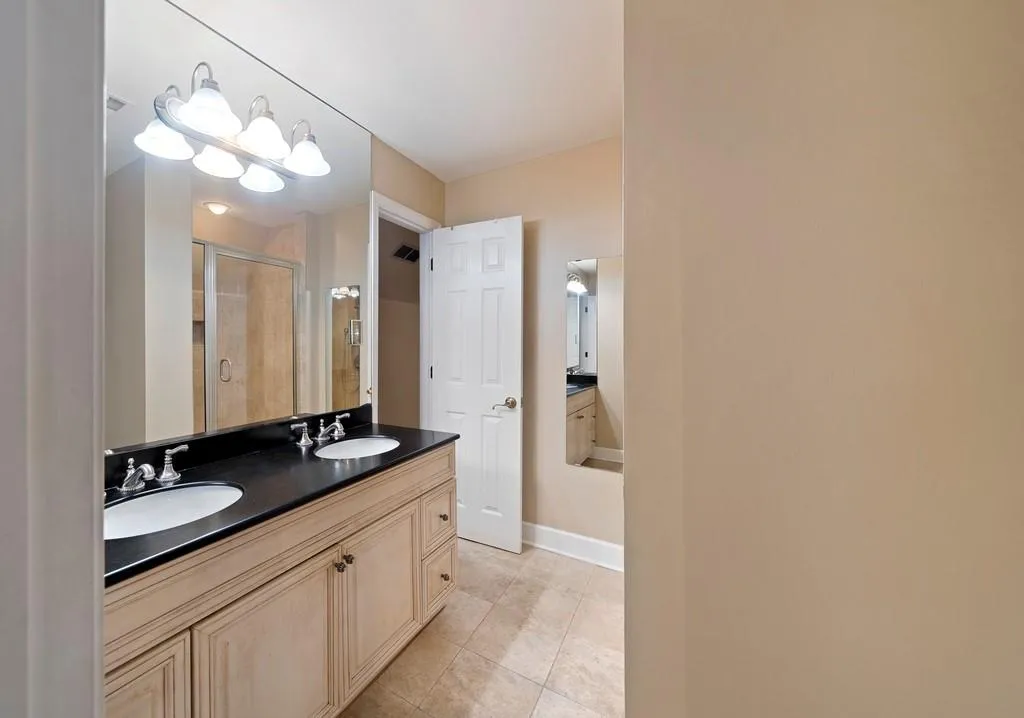 130 River North Drive Nw, Atlanta, Georgia 30328, 6 Bedrooms Bedrooms, ,4 BathroomsBathrooms,Residential,Sold,130 River North Drive Nw,6758890