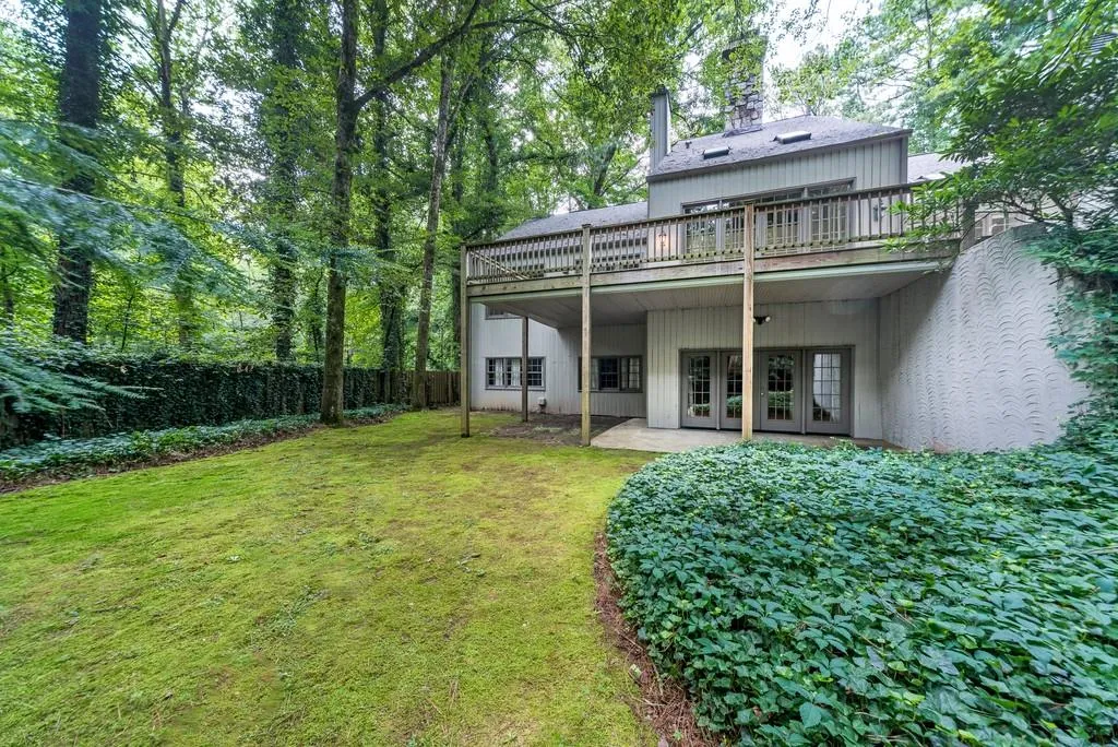 130 River North Drive Nw, Atlanta, Georgia 30328, 6 Bedrooms Bedrooms, ,4 BathroomsBathrooms,Residential,Sold,130 River North Drive Nw,6758890