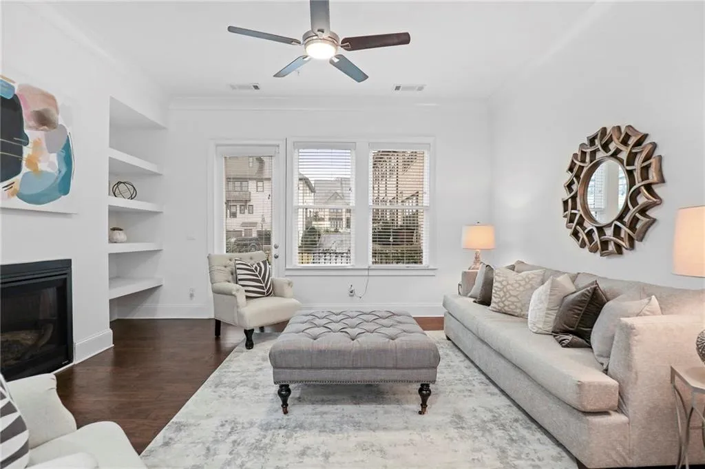 6755 Encore Boulevard, Atlanta, Georgia 30328, 3 Bedrooms Bedrooms, ,3 BathroomsBathrooms,Residential,Sold,6755 Encore Boulevard,7027163