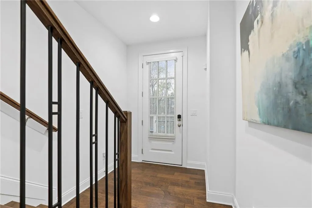6755 Encore Boulevard, Atlanta, Georgia 30328, 3 Bedrooms Bedrooms, ,3 BathroomsBathrooms,Residential,Sold,6755 Encore Boulevard,7027163