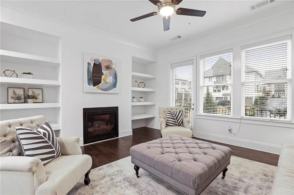 6755 Encore Boulevard, Atlanta, Georgia 30328, 3 Bedrooms Bedrooms, ,3 BathroomsBathrooms,Residential,Sold,6755 Encore Boulevard,7027163