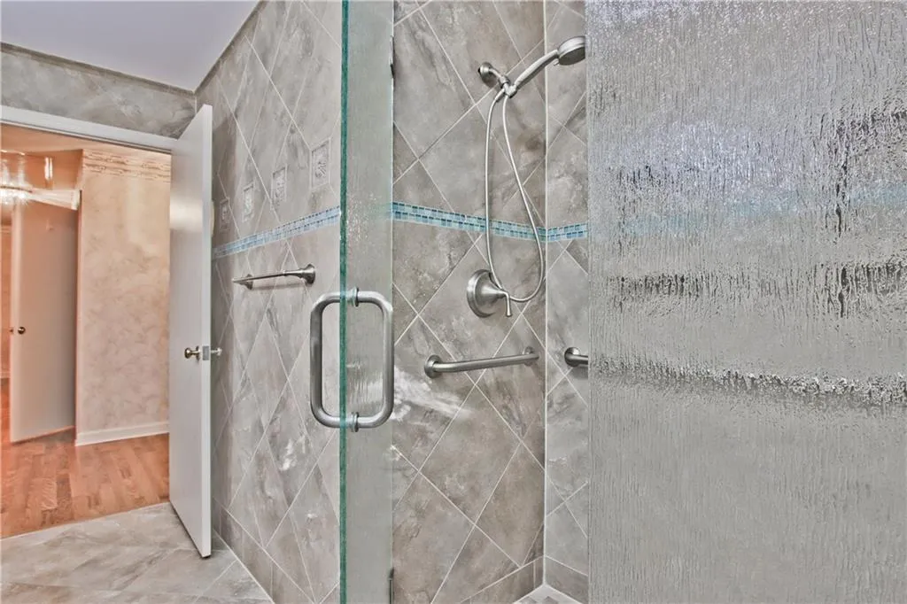 340 Colewood Way, Sandy Springs, Georgia 30328, 4 Bedrooms Bedrooms, ,2 BathroomsBathrooms,Residential,Sold,340 Colewood Way,7120071