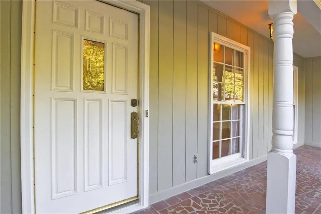 340 Colewood Way, Sandy Springs, Georgia 30328, 4 Bedrooms Bedrooms, ,2 BathroomsBathrooms,Residential,Sold,340 Colewood Way,7120071