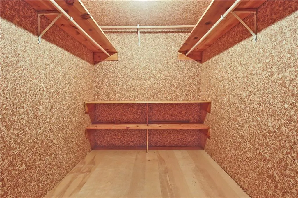 340 Colewood Way, Sandy Springs, Georgia 30328, 4 Bedrooms Bedrooms, ,2 BathroomsBathrooms,Residential,Sold,340 Colewood Way,7120071