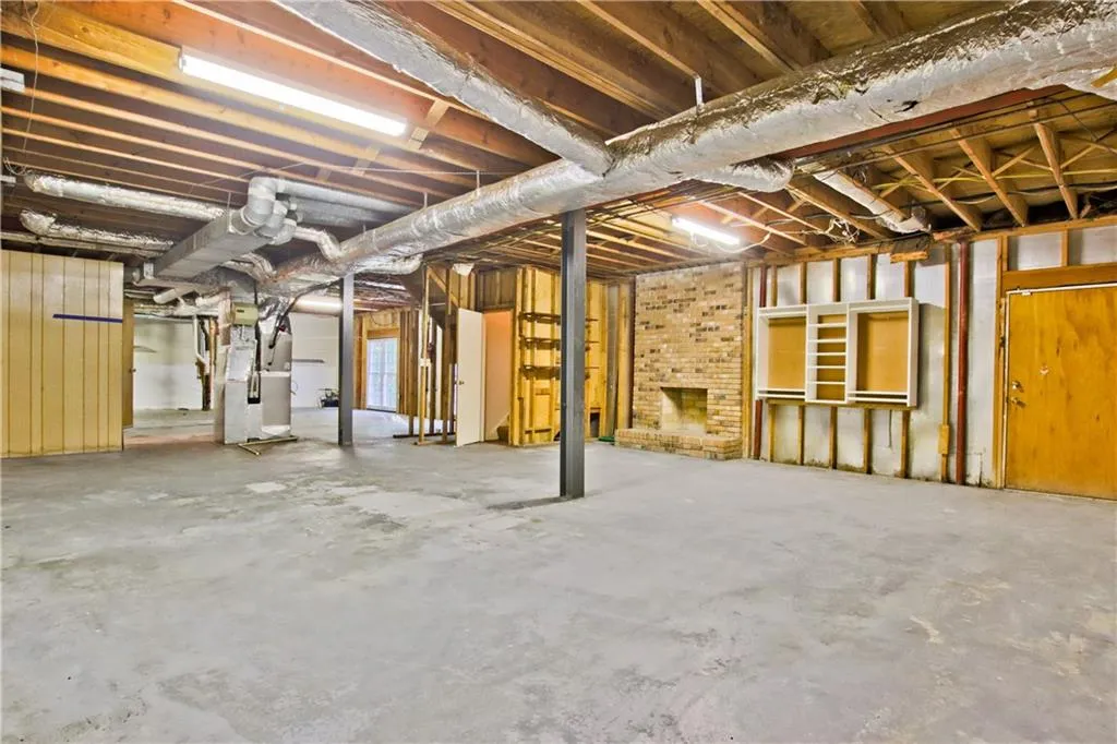 340 Colewood Way, Sandy Springs, Georgia 30328, 4 Bedrooms Bedrooms, ,2 BathroomsBathrooms,Residential,Sold,340 Colewood Way,7120071