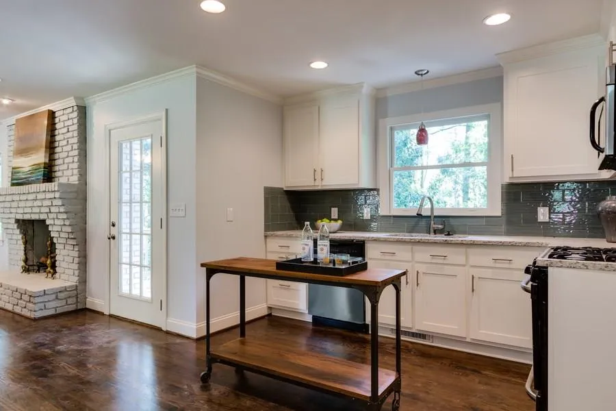 500 Amberidge Trail, Sandy Springs, Georgia 30328, 4 Bedrooms Bedrooms, ,4 BathroomsBathrooms,Residential,Sold,500 Amberidge Trail,5703818