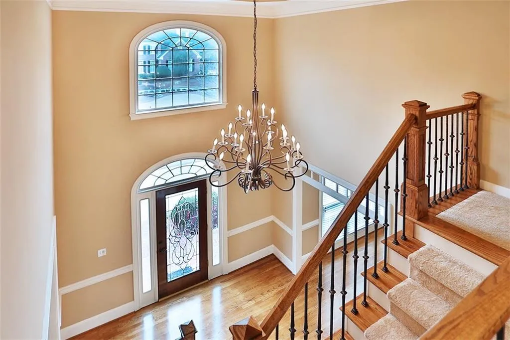 200 Summerhouse Lane, Sandy Springs, Georgia 30350, 5 Bedrooms Bedrooms, ,6 BathroomsBathrooms,Residential,Sold,200 Summerhouse Lane,5792031