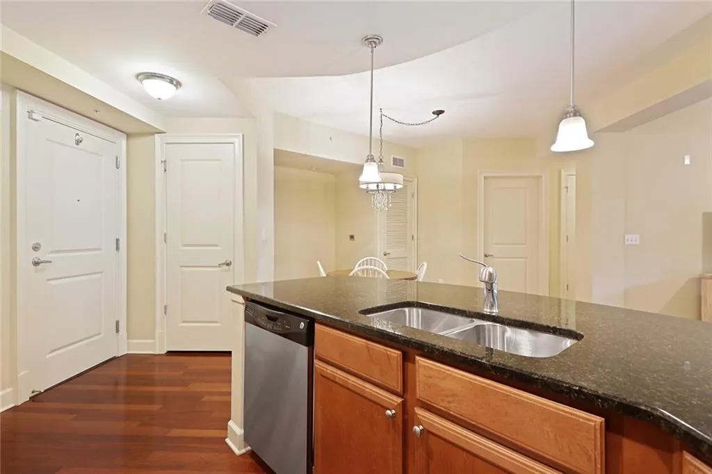 200 River Vista Drive Unit 325, Atlanta, Georgia 30339, 2 Bedrooms Bedrooms, ,2 BathroomsBathrooms,Residential,Sold,200 River Vista Drive Unit 325,6704877 200 River Vista Drive Unit 325, Atlanta, Georgia 30339, 2 Bedrooms Bedrooms, ,2 BathroomsBathrooms,Residential,Sold,200 River Vista Drive Unit 325,6704877