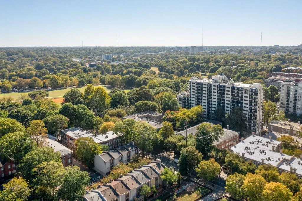 259 14th Street Ne Unit B103, Atlanta, Georgia 30309, 1 Bedroom Bedrooms, ,1 BathroomBathrooms,Residential,For Sale,259 14th Street Ne Unit B103,7670573