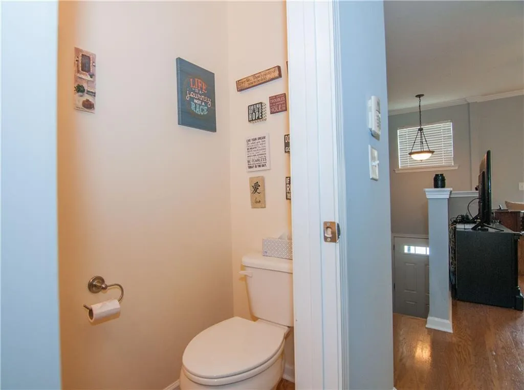 2059 Liberty Court Nw Unit 2059, Atlanta, Georgia 30318, 3 Bedrooms Bedrooms, ,3 BathroomsBathrooms,Residential,Sold,2059 Liberty Court Nw Unit 2059,5930756