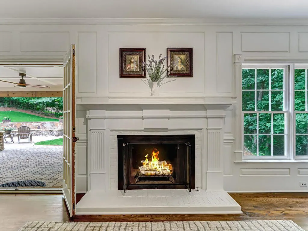 1790 Redbourne Drive, Atlanta, Georgia 30350, 5 Bedrooms Bedrooms, ,4 BathroomsBathrooms,Residential,Sold,1790 Redbourne Drive,6896570