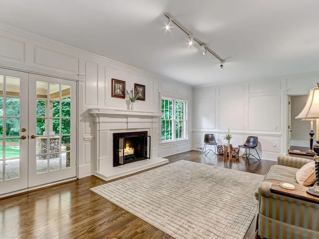 1790 Redbourne Drive, Atlanta, Georgia 30350, 5 Bedrooms Bedrooms, ,4 BathroomsBathrooms,Residential,Sold,1790 Redbourne Drive,6896570