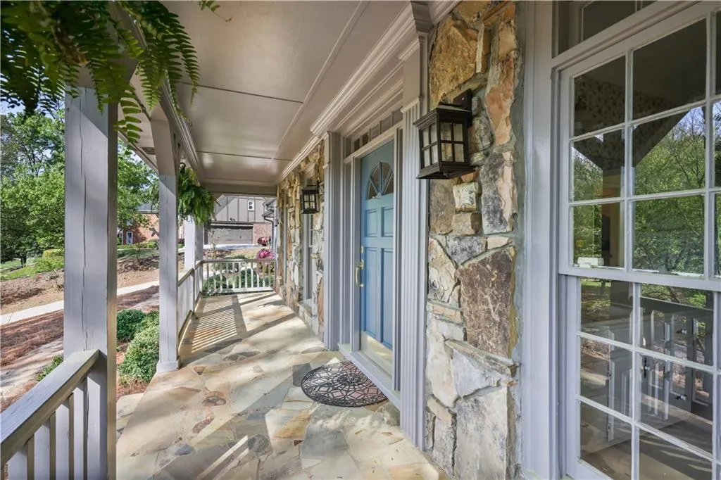 7700 Dunvegan Close, Atlanta, Georgia 30350, 4 Bedrooms Bedrooms, ,3 BathroomsBathrooms,Residential,Sold,7700 Dunvegan Close,7558651